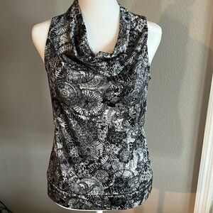 Alfani petite swoop neck top size P/P